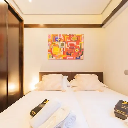 Frente Al Parque, En El Centro Daire Bilbao