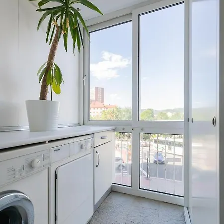 Daire Frente Al Parque, En El Centro Bilbao