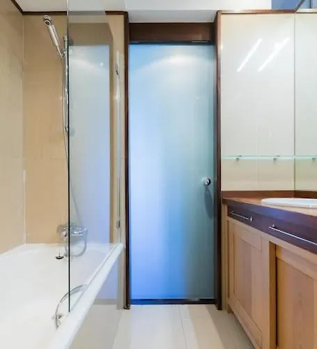 Frente Al Parque, En El Centro Апартаменты *