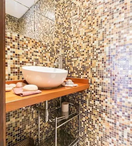 Frente Al Parque, En El Centro Апартаменты Бильбао