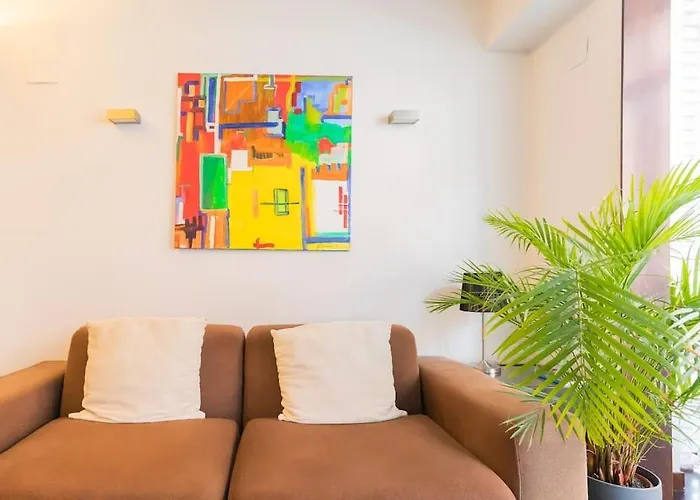 Frente Al Parque, En El Centro Бильбао