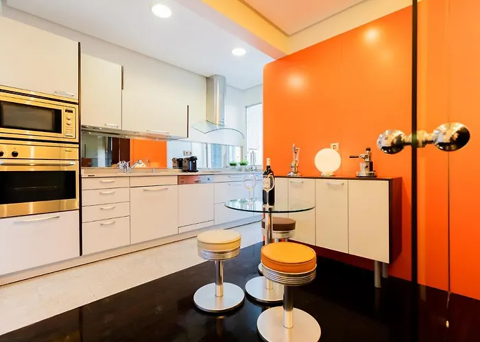 Frente Al Parque, En El Centro